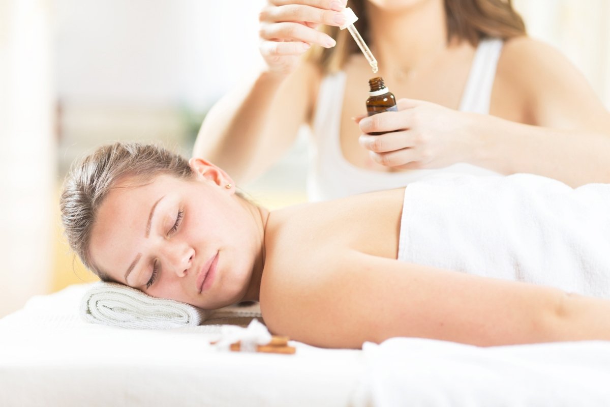 SPA MΑSSΑGE – SITE –  AROMA THERAPY MASSAGE  (2)